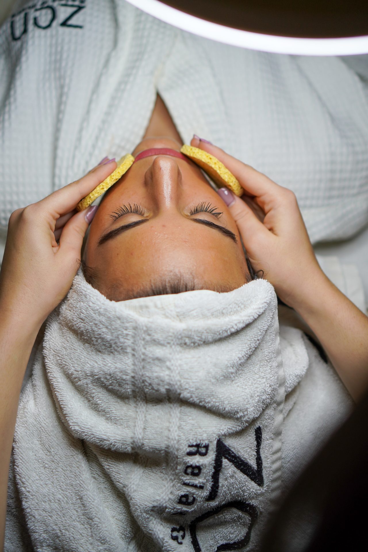 How Much Does a Beauty Therapist Earn?
